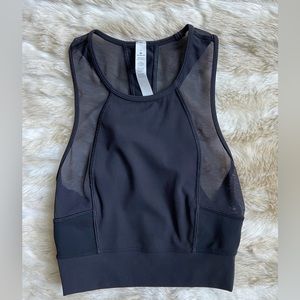 Black lululemon tank